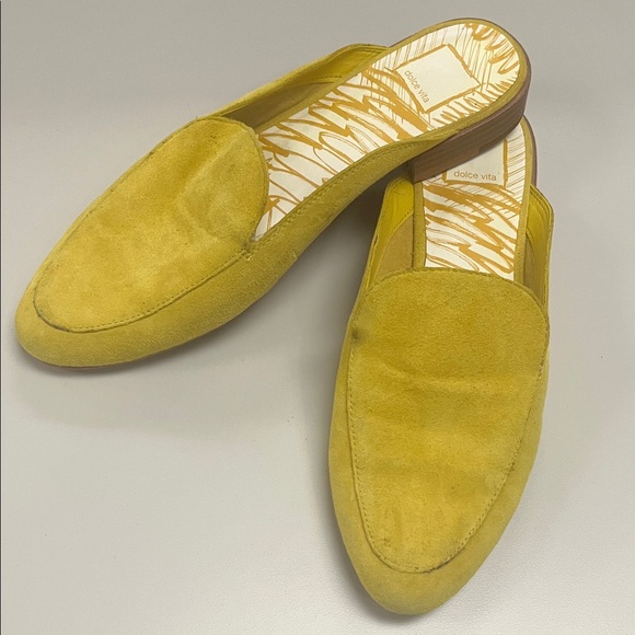 Dolce Vita Women’s  Mustard Suede Slip-Ons size 8 - Picture 1 of 9